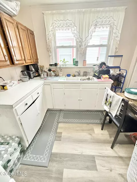 Kitchen - 5 Hawk St, Schenectady, NY 12307 photo 4 of 5