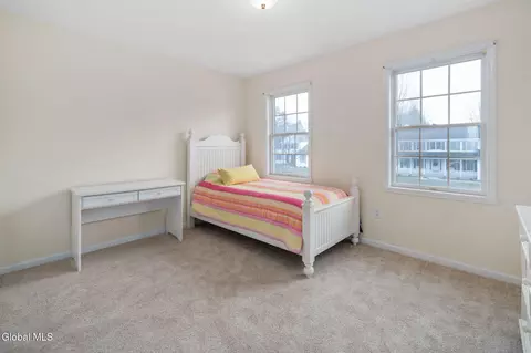 Bedroom - 91 Daniel St, Slingerlands, NY 12159 photo 8 of 9