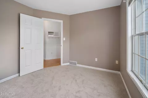 Bedroom - 91 Daniel St, Slingerlands, NY 12159 photo 1 of 9