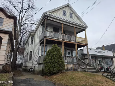 1321 State St, Schenectady, NY 12304