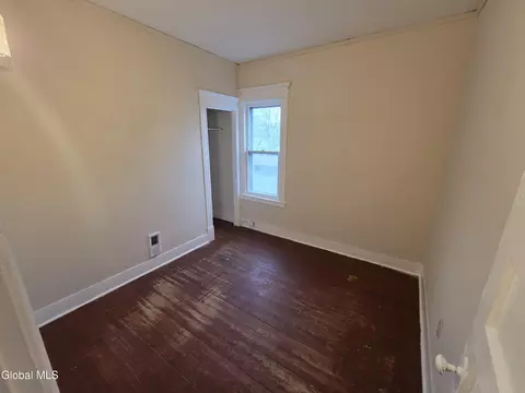 1321 State St, Schenectady, NY 12304 photo 5