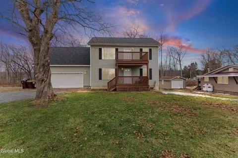 179 River Rd, Schuylerville, NY 12871