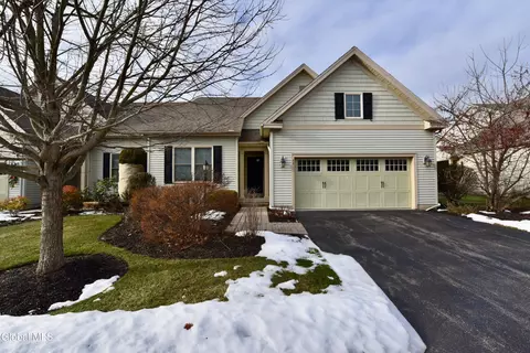 48 Fathers Way, Slingerlands, NY 12159