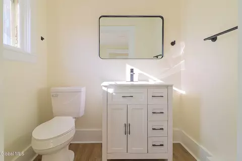 Bath - 11 Halcyon St, Scotia, NY 12302 photo 1 of 4