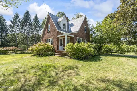 142 Kenwood Ave, Delmar, NY 12054