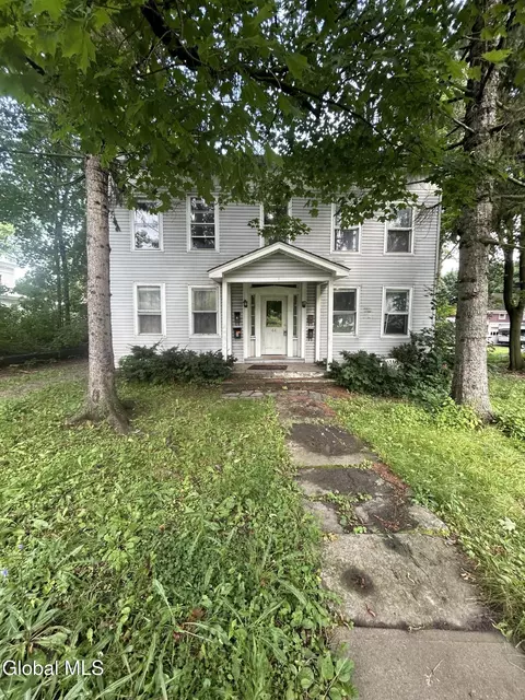 44 Otsego St, Canajoharie, NY 13317