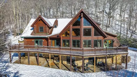 125 Austin Pond Rd, North Creek, NY 12853