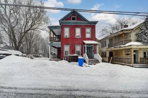 92-94 Washington St, Gloversville, NY 12078