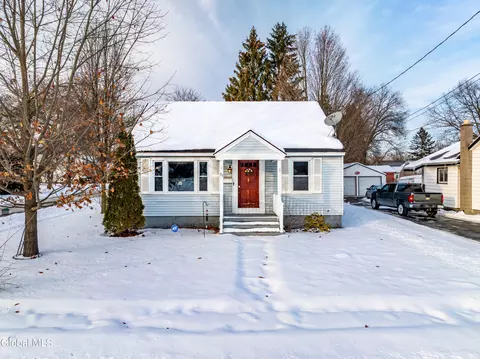 51 Coleman Ave, Hudson Falls, NY 12839