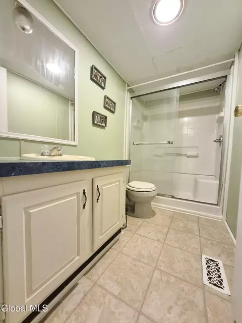 Bath - 304 Rappa Rd, Root, NY 12166 photo 3 of 4