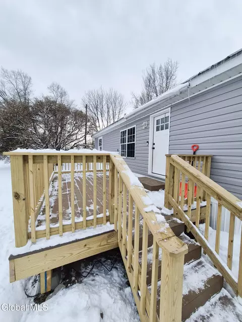 Exterior - 304 Rappa Rd, Root, NY 12166 photo 8 of 8