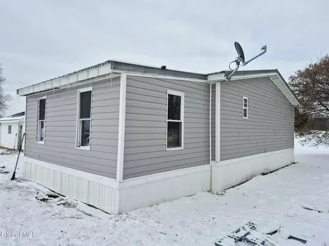 Exterior - 304 Rappa Rd, Root, NY 12166 photo 2 of 8
