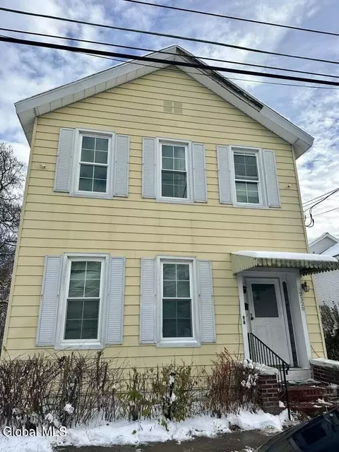 2320 10th Ave, Watervliet, NY 12189