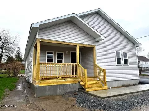 2004 Foster Ave, Schenectady, NY 12308