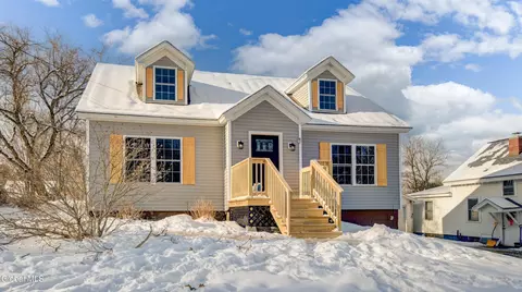 20 Spring St, Broadalbin, NY 12025