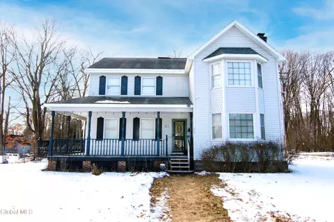 579 Lower Wright St, Hudson Falls, NY 12839
