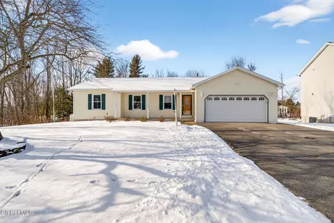 1457 Castleridge Rd, Castleton On Hudson, NY 12033