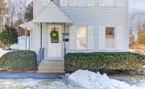 50 Lewis St, Ballston Spa, NY 12020