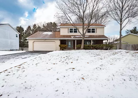 38 Joy Dr, Loudonville, NY 12211