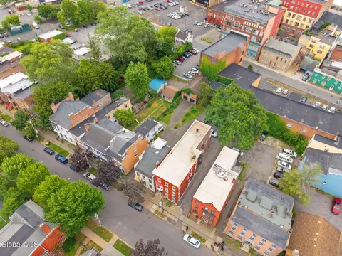 View/Area - 210 Union St, Schenectady, NY 12305 photo 1 of 3