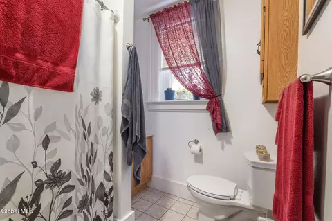Bath - 210 Union St, Schenectady, NY 12305 photo 1 of 6