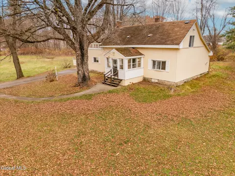 31 Bulson Rd, Greenwich, NY 12834
