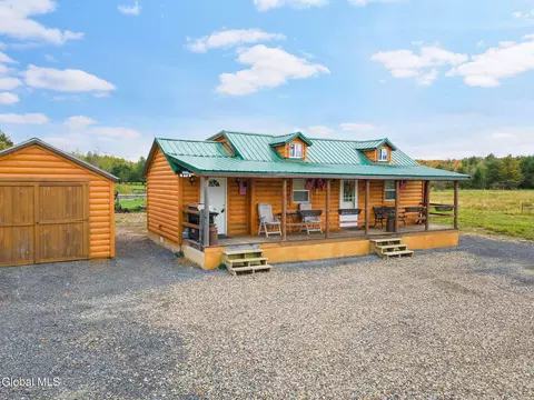 311 Corbin Hill Rd, Sprakers, NY 12166