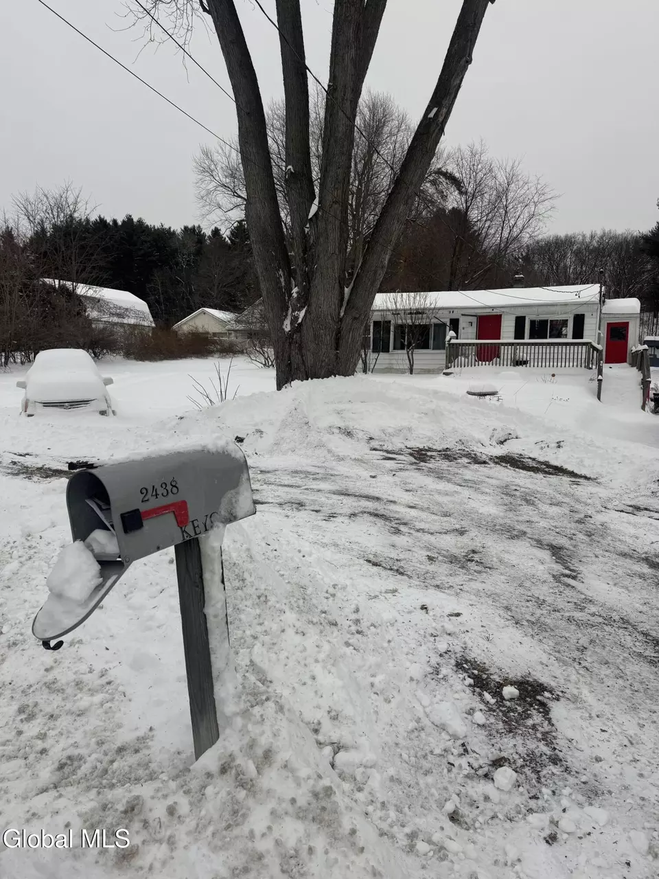 2438 Brookview Rd, Castleton On Hudson, NY 12033 | MLS# 202611142 | 6 ...