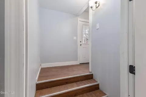 Entry Way - 11 Jackson Pl, Schenectady, NY 12308 photo 2 of 6