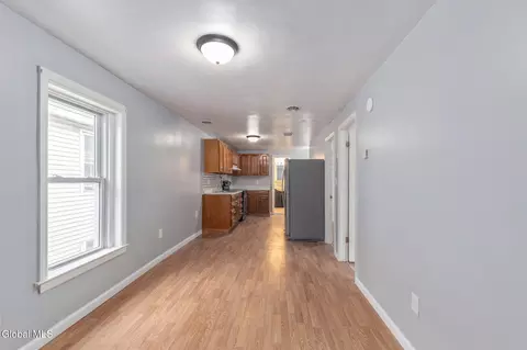 Entry Way - 11 Jackson Pl, Schenectady, NY 12308 photo 6 of 6