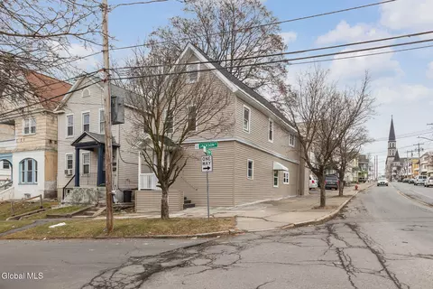Other - 11 Jackson Pl, Schenectady, NY 12308 photo 2 of 15