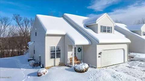 11 Fairway Dr # A, Mechanicville, NY 12118