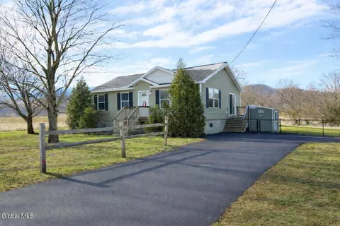175 Main St, Schoharie, NY 12157