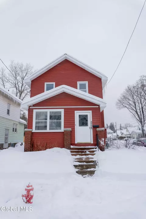 577 Ontario St, Schenectady, NY 12306