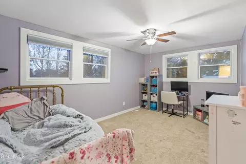 Bedroom - 4101 State Highway 30, Amsterdam, NY 12010 photo 2 of 3
