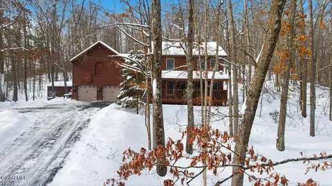51 Birdsall Rd, Queensbury, NY 12804
