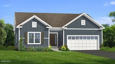 14 Seville Way, Selkirk, NY 12158