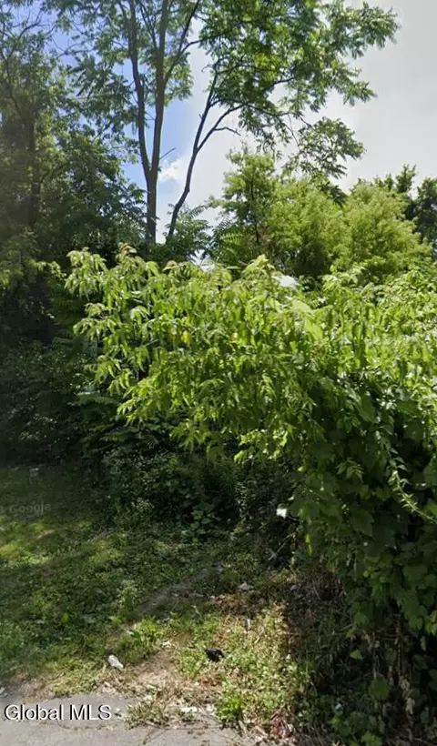 18 Third Ave, Albany, NY 12202