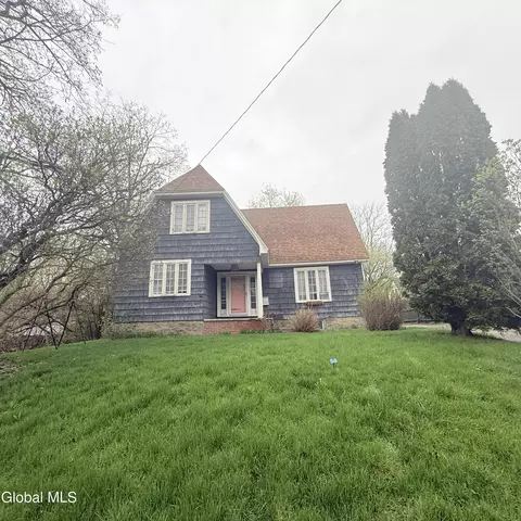 375 W Main St, Amsterdam, NY 12010