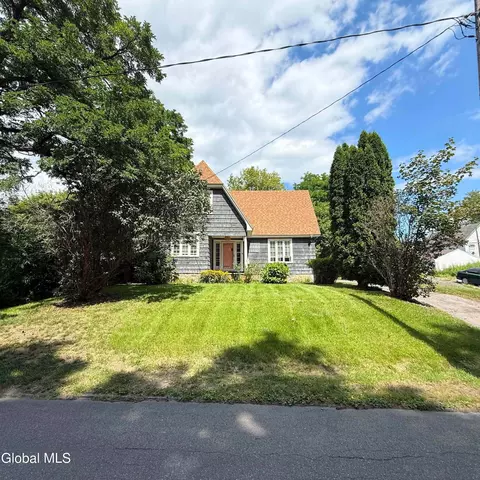 375 W Main St, Amsterdam, NY 12010