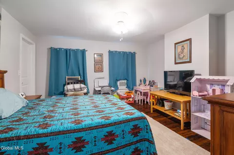 Bedroom - 206 Front St, Schenectady, NY 12305 photo 2 of 3