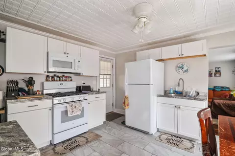 Kitchen - 206 Front St, Schenectady, NY 12305 photo 3 of 3