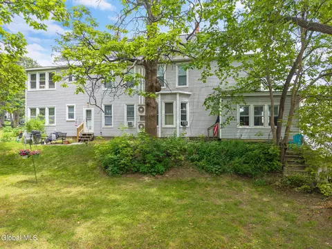 Exterior - 7 Center St, Schenectady, NY 12302 photo 3 of 7