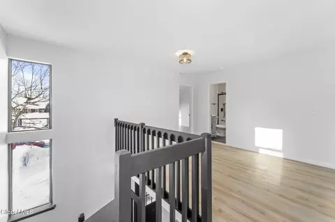 Entry Way - 36 Eton Dr, Slingerlands, NY 12159 photo 3 of 4