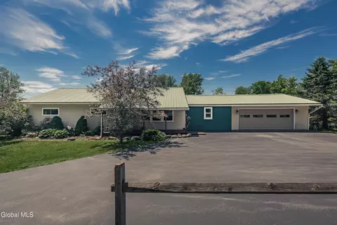 1302 County Highway 107, Fort Johnson, NY 12070
