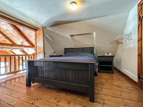 Bedroom - 3563 Echo Bay Ln, Kattskill Bay, NY 12844 photo 7 of 12