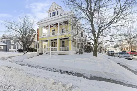 86 Pinewoods Ave, Troy, NY 12180