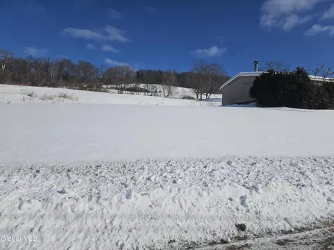 260 Tate Rd, Hoosick Falls, NY 12090