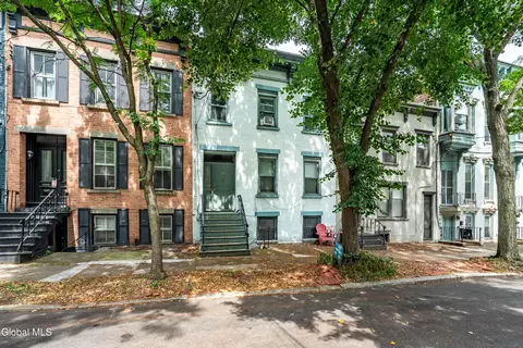 177 Lancaster St, Albany, NY 12210