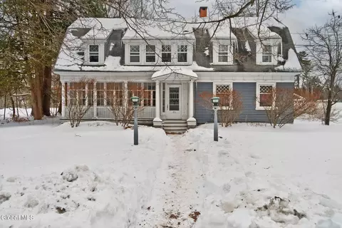 29 Maple St, Broadalbin, NY 12025 photo 2